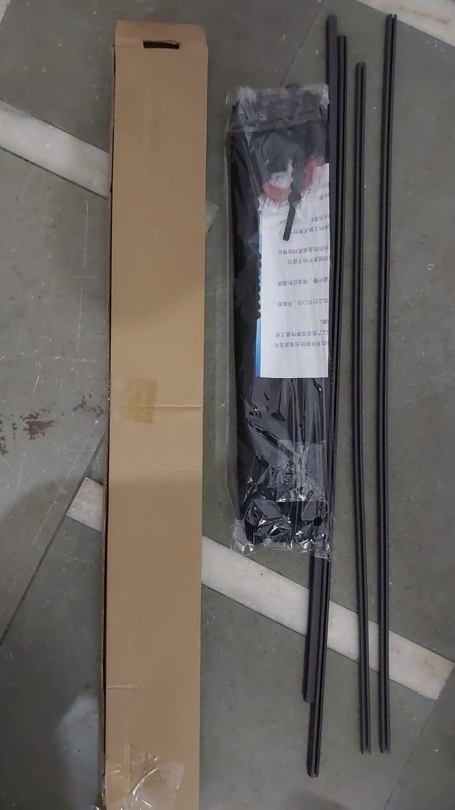 🚗☀️ Car Sunshade for Window – Set of 4 Pieces